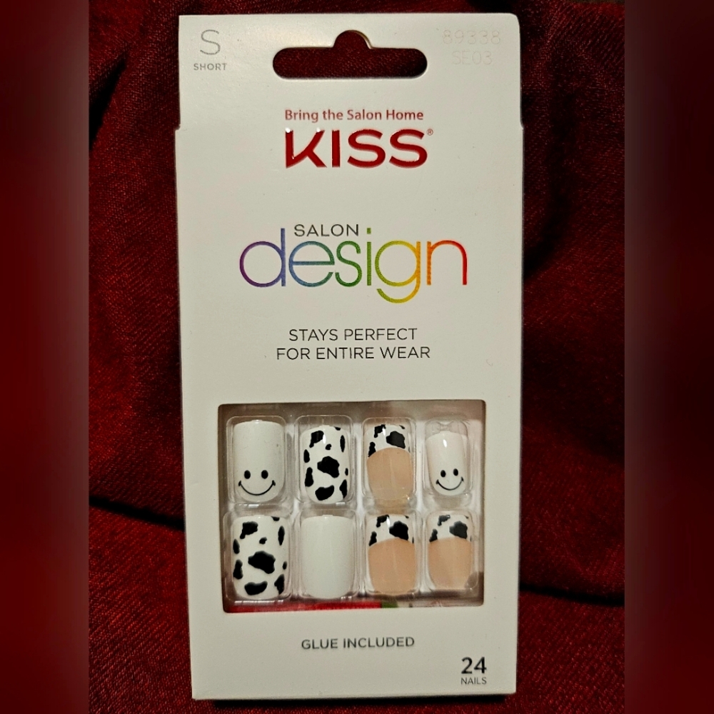 KISS SALON DESIGN PRESS ON NAILS